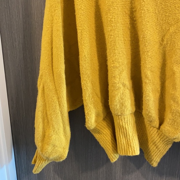 ❗️BOGO❗️Oak + Fort Sweater - Picture 5 of 8